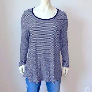 Maurices Womens XL Black & White striped T-Shirt